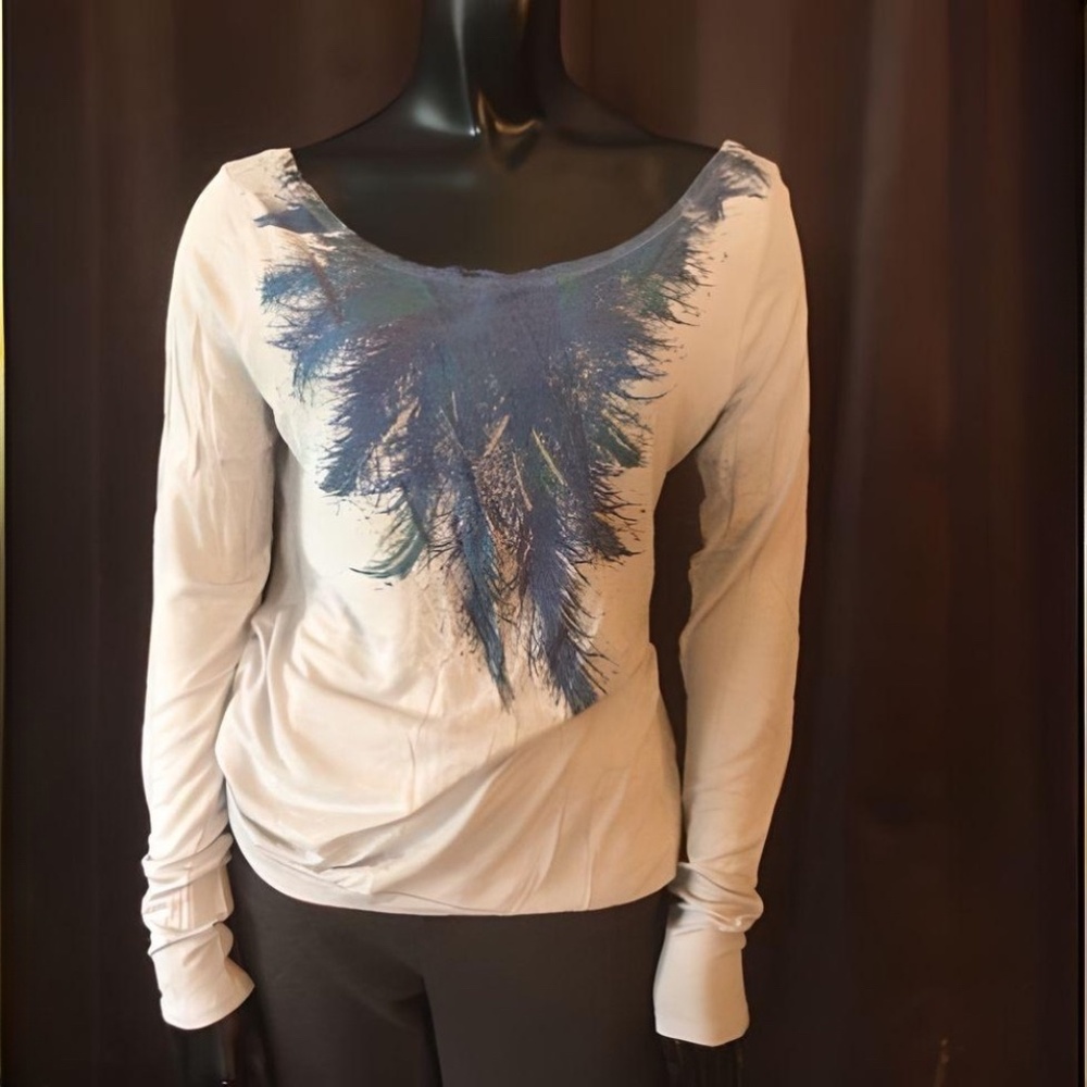 Miley Cyrus Max Azria long sleeved grey shirt, size XL